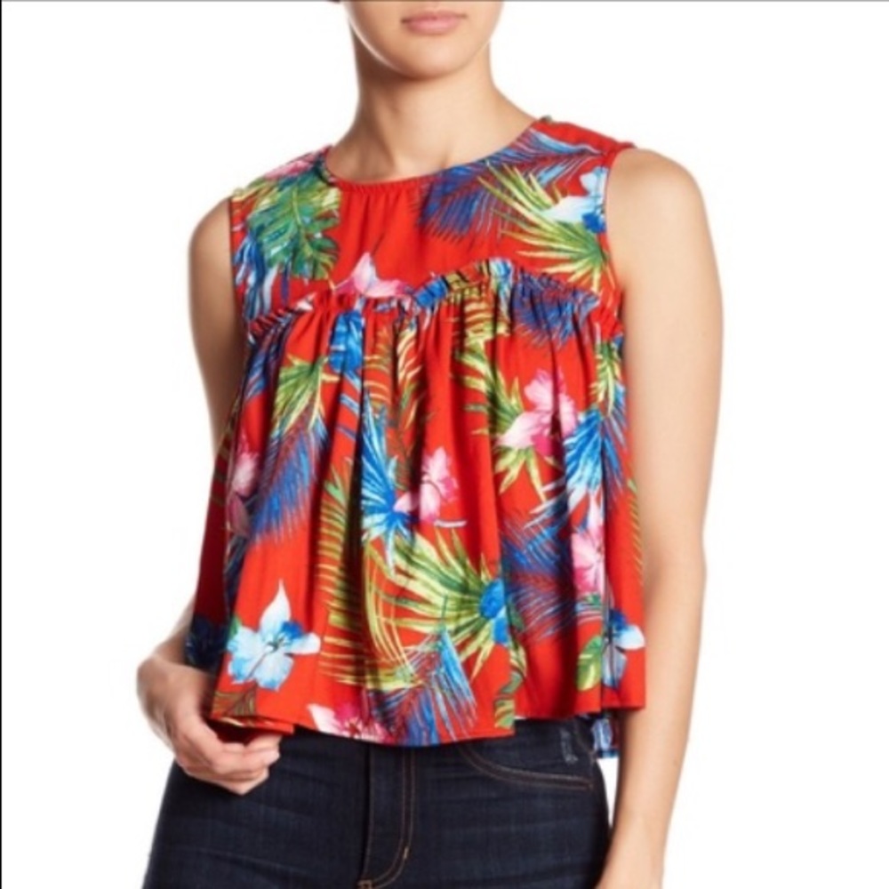 NEW Romeo & Juliet Couture Babydoll Floral Tank Top